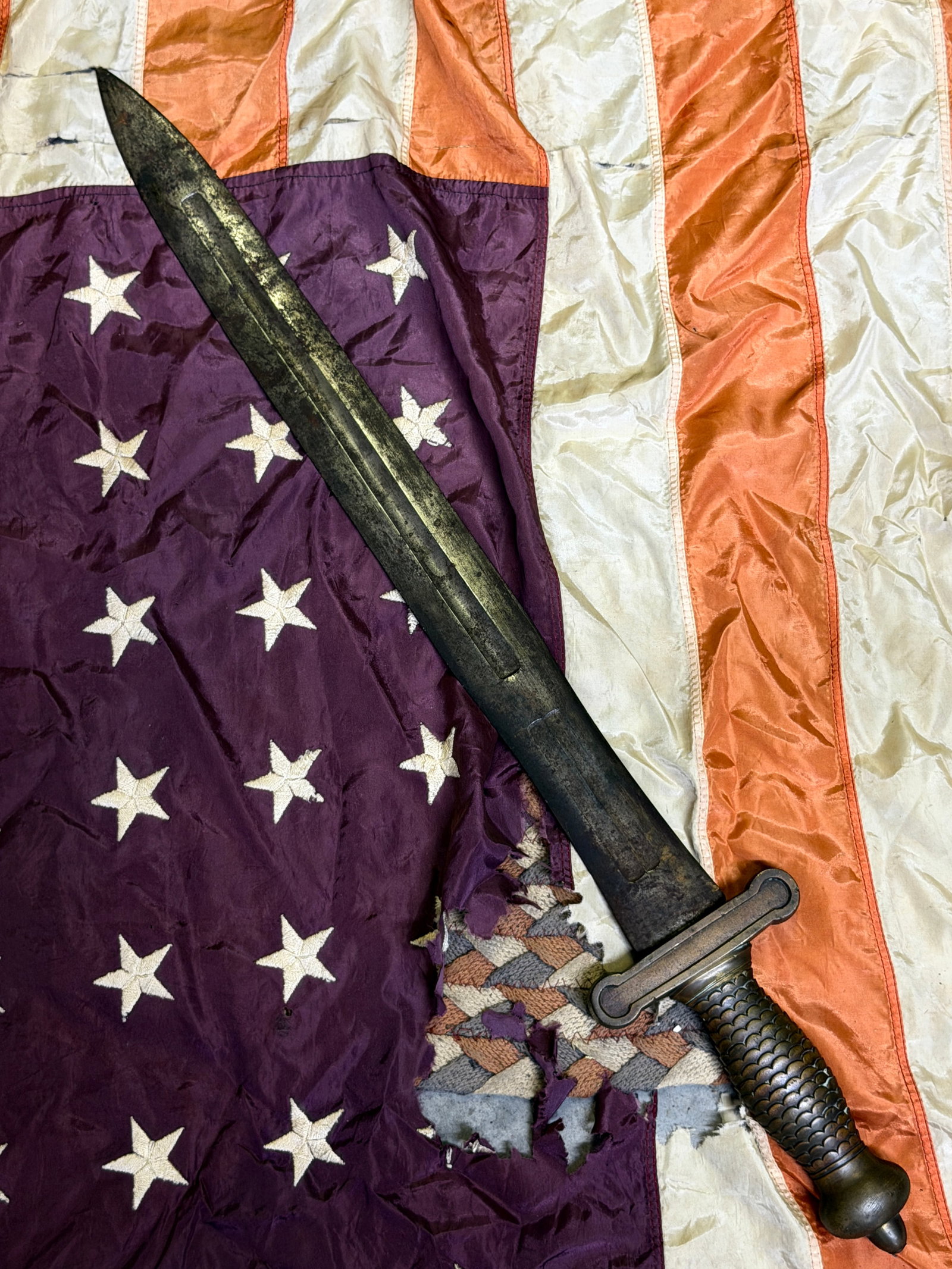 Civil War Foot Officer's Artillery Short Sword c.1861–1865 – Brass Hilt, Fullered Blade (1 of 8)