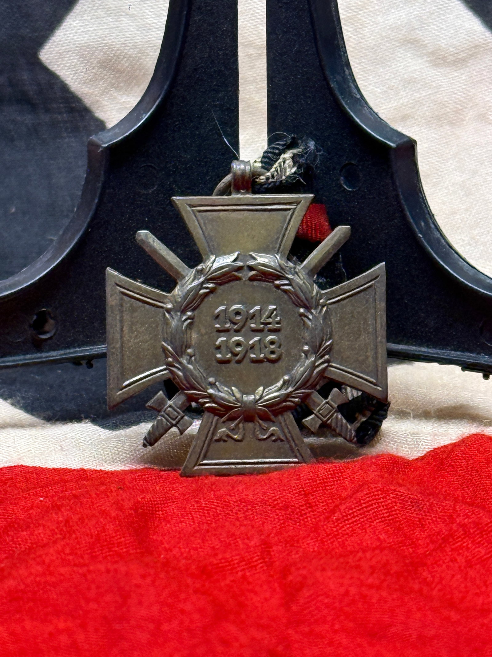 WWI German Honor Cross for Combatants, 1914–1918: Known as the Ehrenkreuz für Frontkämpfer (Honor Cross for Frontline Combatants), this medal commemorates German veterans who served in World War I. Instituted in 1934 by President Paul von Hindenbur