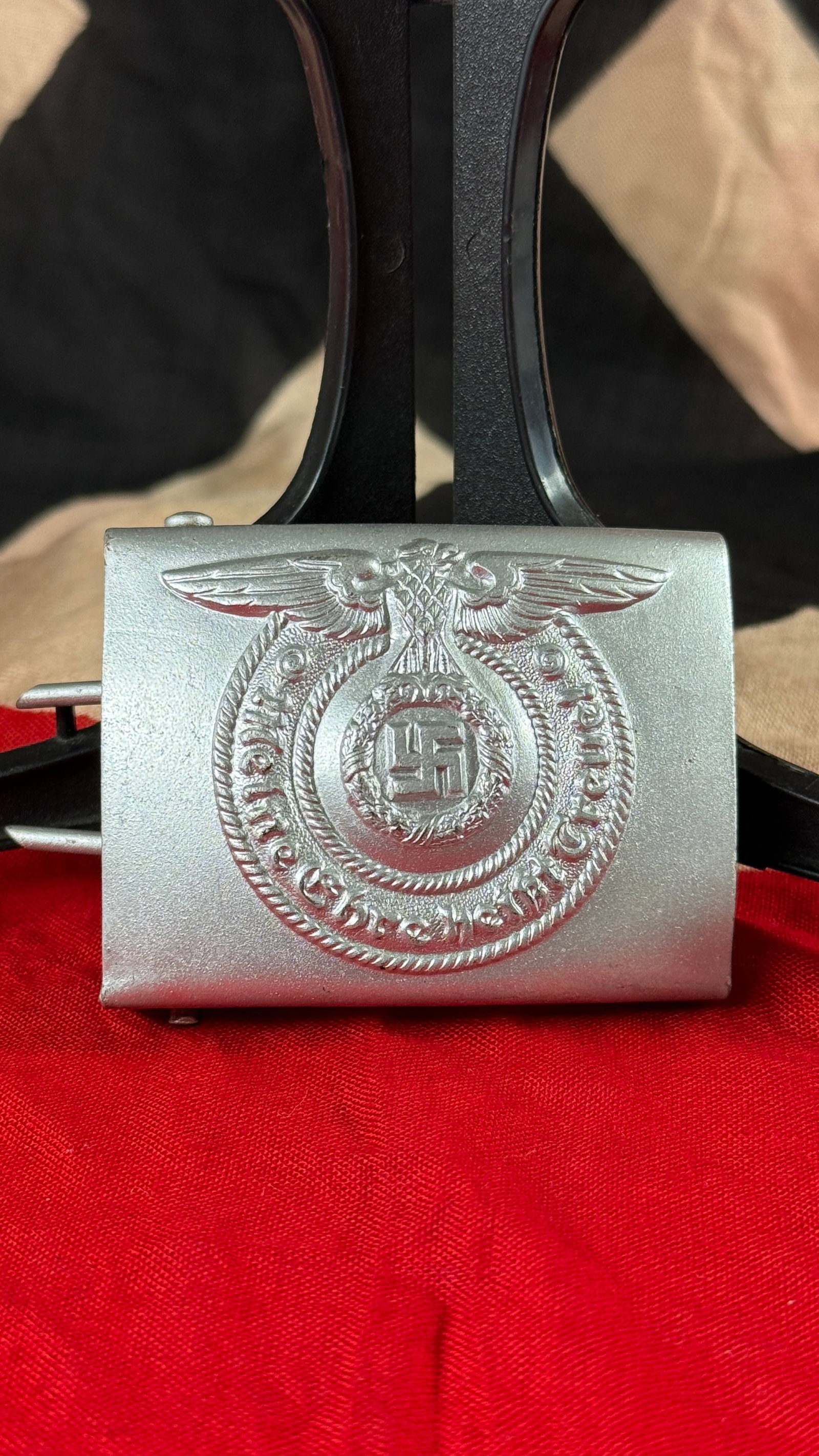 WWII German Hitler Youth Belt Buckle – RZM Marked (155/40 SS): This aluminum Hitler Youth belt buckle bears the national eagle above a central wreath enclosing the swastika, surrounded by the inscription “Blut und Ehre” (“Blood and Honor”), the of
