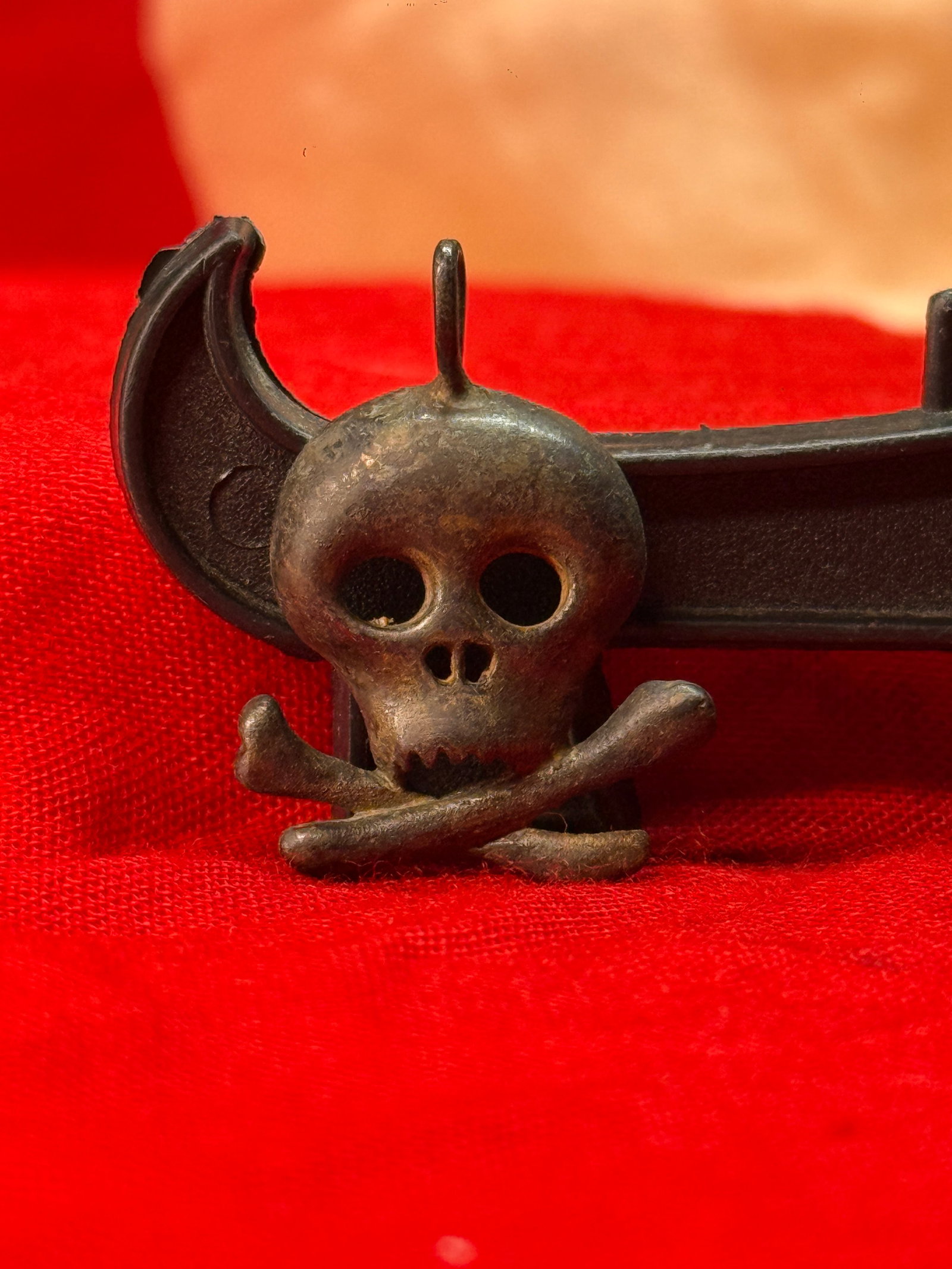 WWII German SS Totenkopf Officer Skull Silver Pendant (1 of 3)