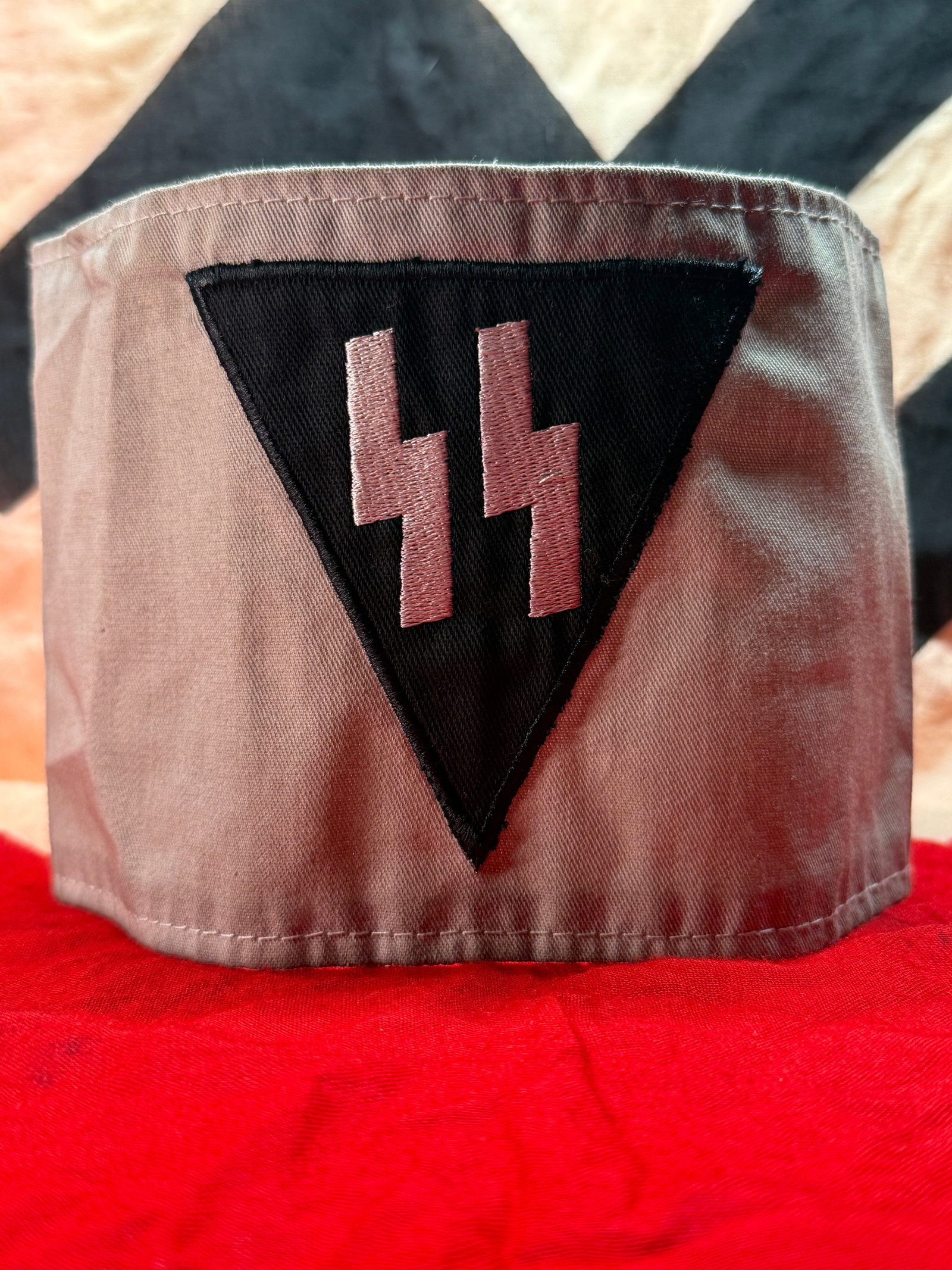 WWII German Third Reich Waffen-SS Armband With RZM Paper Tag (1 of 4)