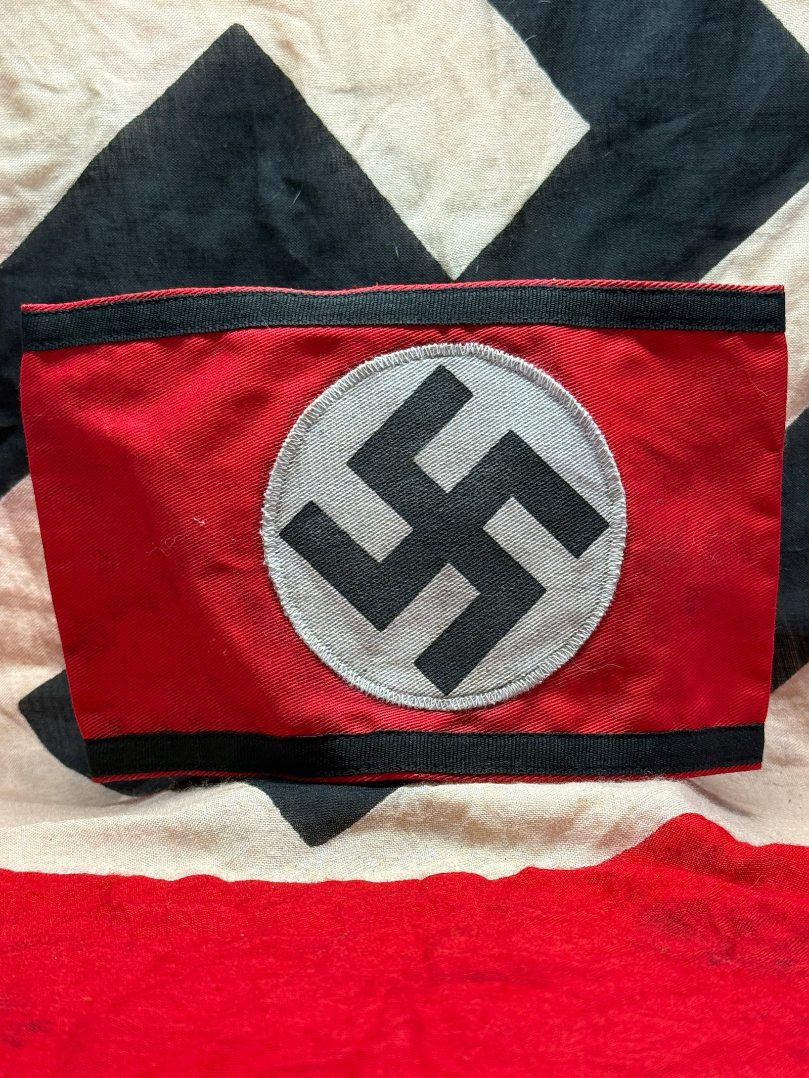 WWII German Waffen-SS Armband with RZM Tag (1 of 5)