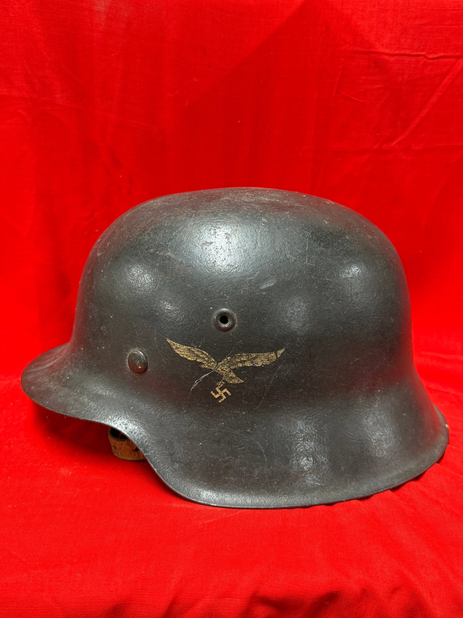 WWII German Luftwaffe M40 Steel Combat Helmet With Period Id Obergefreiter (1 of 8)