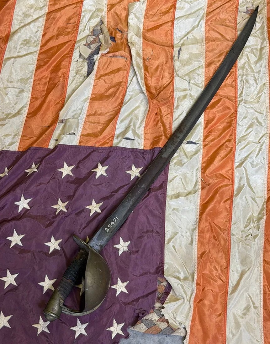 Civil War U.S. Navy Model 1860 Cutlass – USN D.R. 1862 Ames Mfg. Co. Chicopee – Rack Marked 22M (1 of 10)
