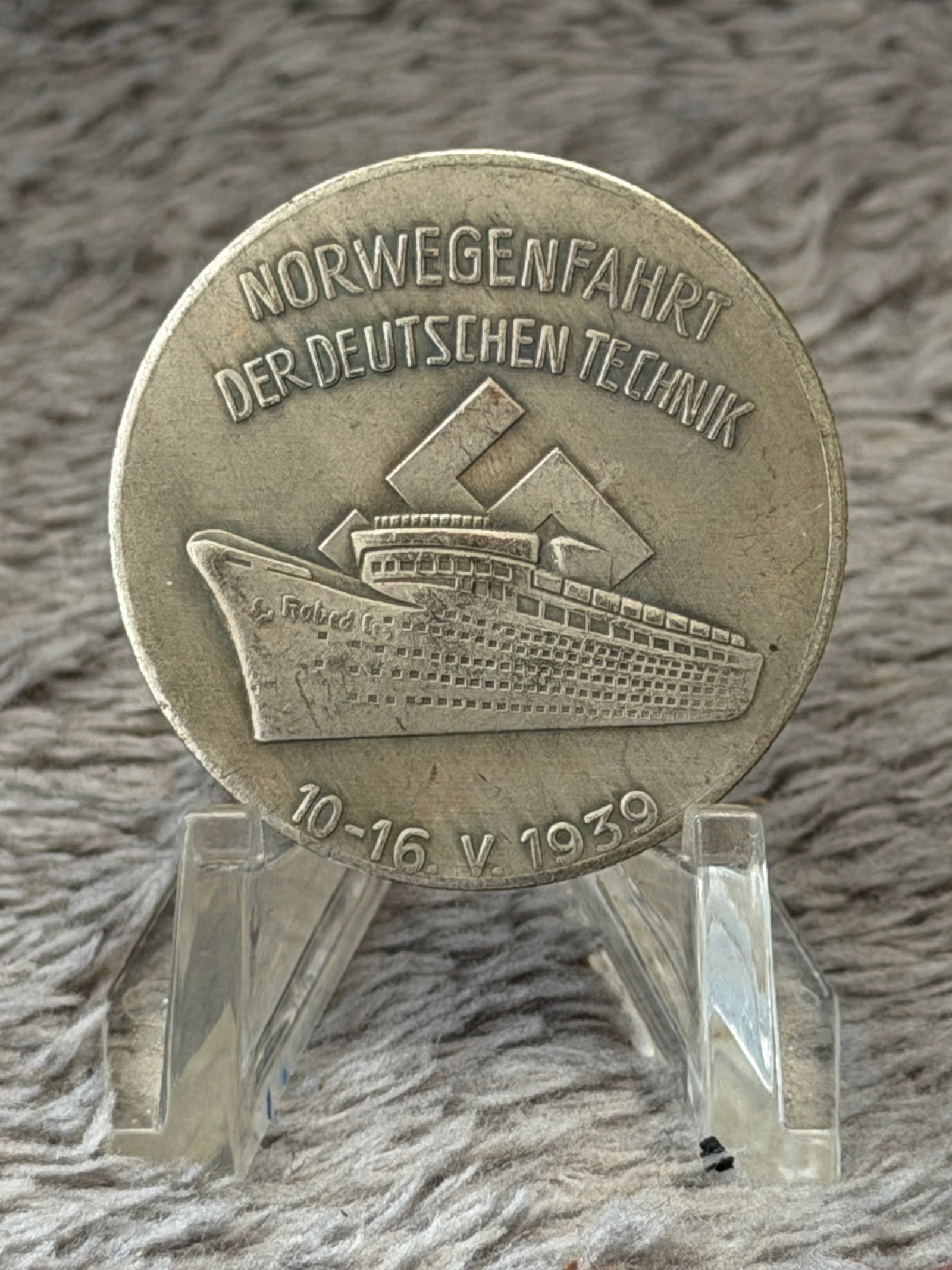WWII German "Norwegenfahrt der Deutschen Technik" Commemorative Medal – 1939 (1 of 3)