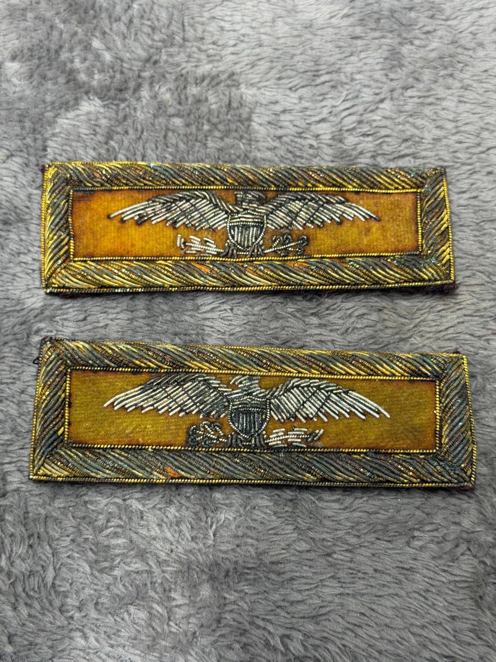 Civil War Colonel Cavalry Eagle Bullion Shoulder Boards Pair: Offered is a matched pair of Civil War Colonel cavalry shoulder boards featuring finely executed metallic bullion eagle insignia on golden-yellow wool centers surrounded by heavy twisted bullion borde