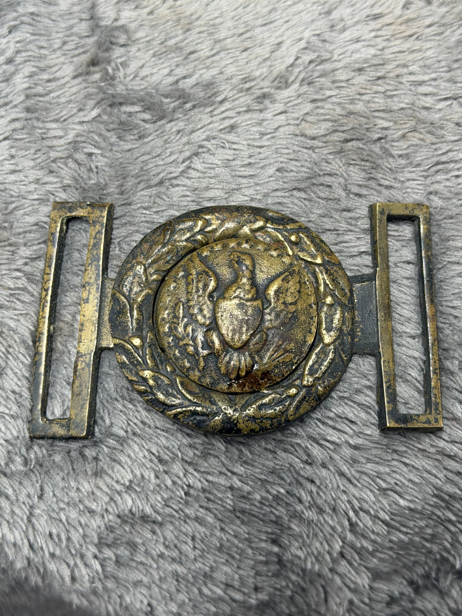 Civil War Era Two-Piece Eagle & Wreath Brass Belt Buckle Military Sword Belt Plate: Offered is a striking Civil War-era style two-piece military belt buckle featuring a prominent spread-wing eagle on the circular center plate surrounded by a raised decorative wreath. The eagle carrie