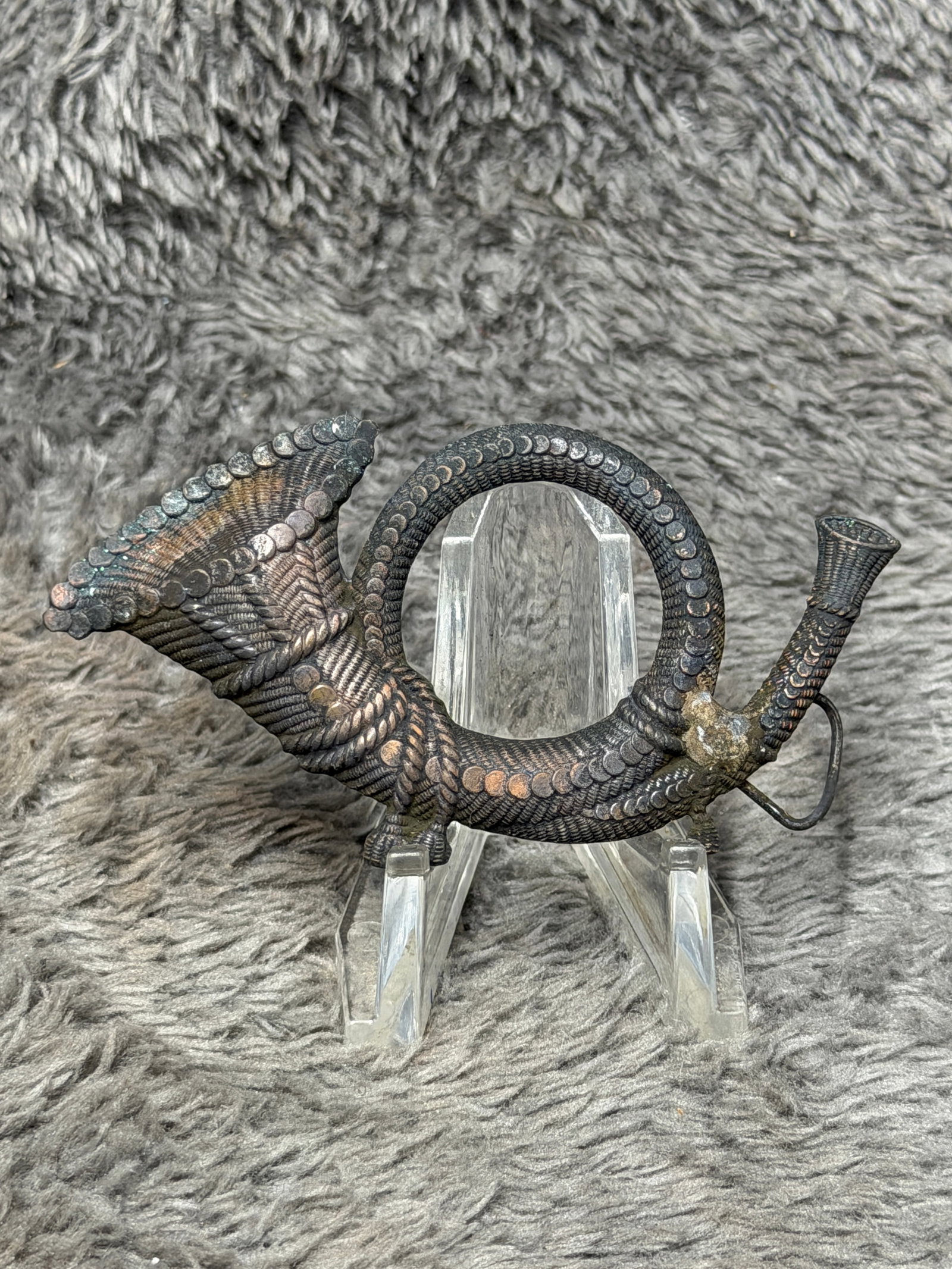 Civil War Infantry Officer’s Embroidered Hunting Horn Hat Insignia (1 of 3)
