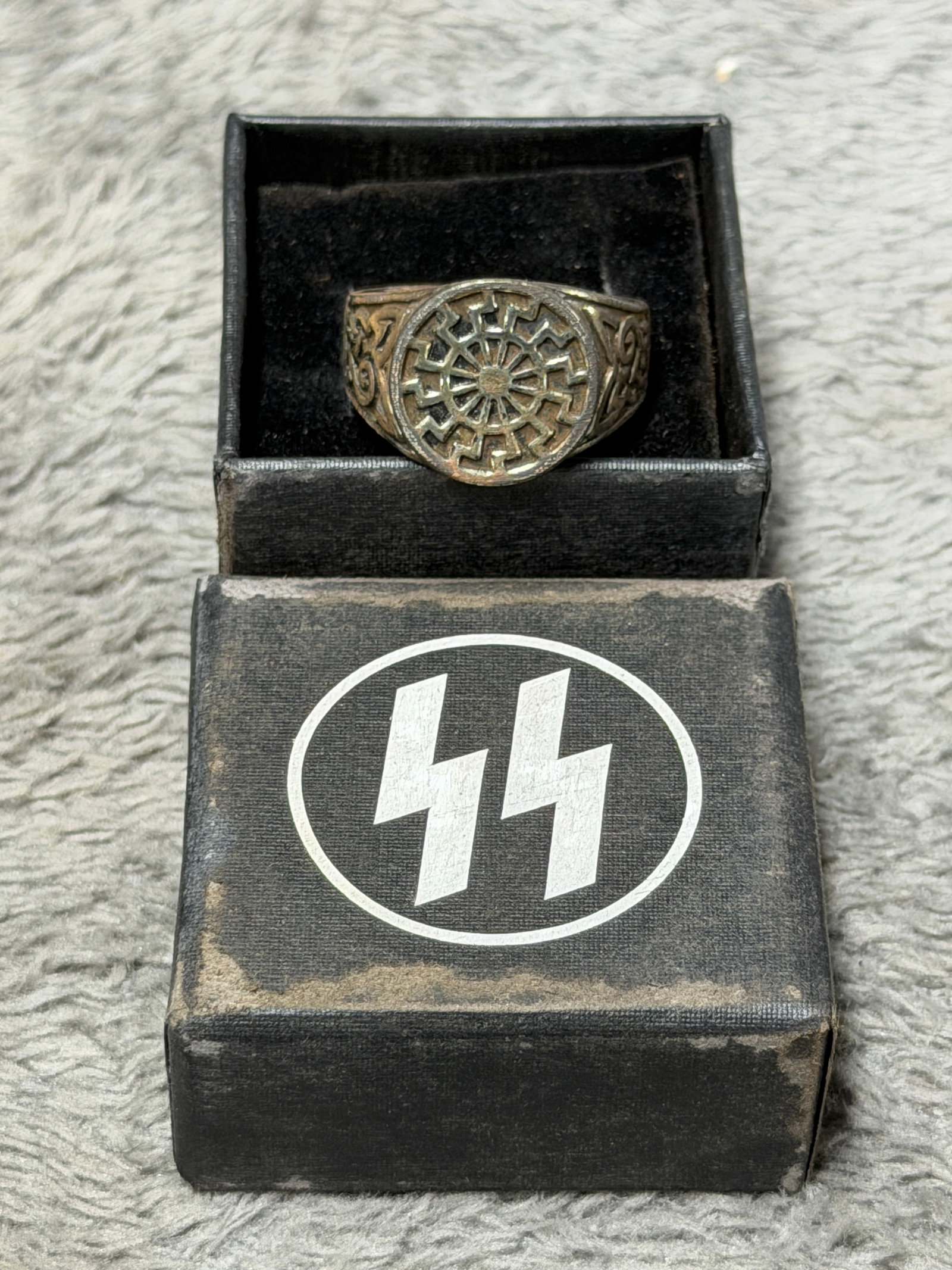 WWII German Waffen-SS Black Sun Totenkopf Ring with SS Presentation Box (1 of 4)