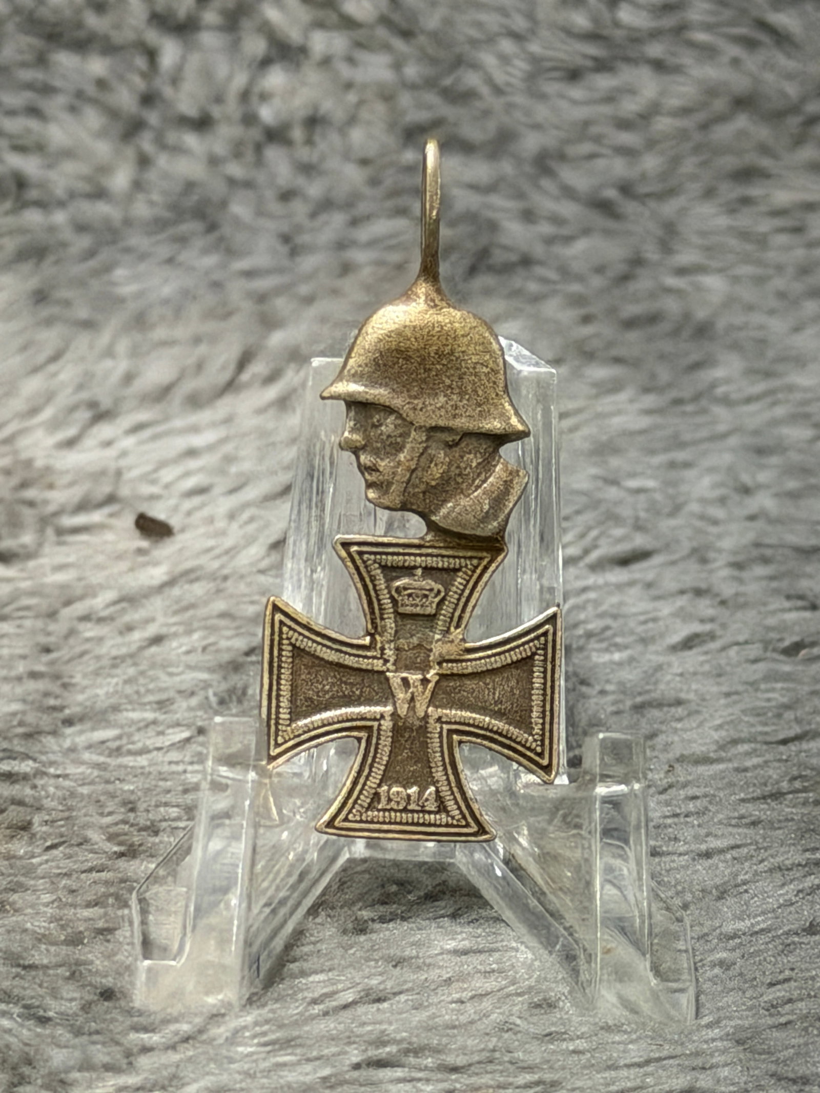 WWI German Imperial Iron Cross 1914 Soldier Profile Watch Fob Pendant – Ges. Geschützt Marked: Distinctive WWI German Imperial military-themed watch fob or pendant featuring a detailed profile portrait of a helmeted German soldier positioned above an Iron Cross. The cross incorporates a raised 