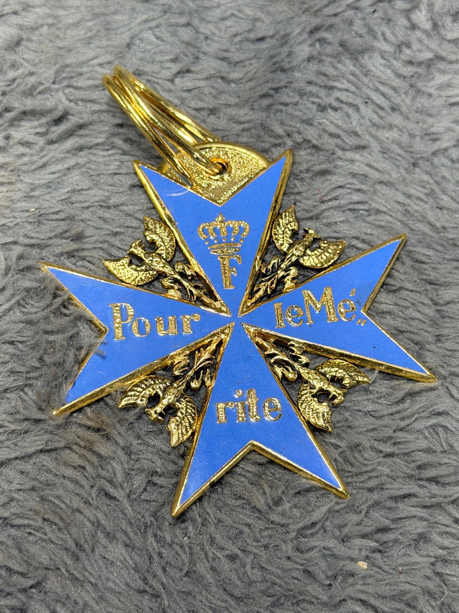 Imperial German Prussian Pour le Mérite “Blue Max?? Grand Cross Order – Crowned F Cipher &: Impressive Imperial German Prussian Pour le Mérite–type decoration featuring the celebrated blue-enameled Maltese cross form associated with one of Prussia’s most prestigious orders. The large gi