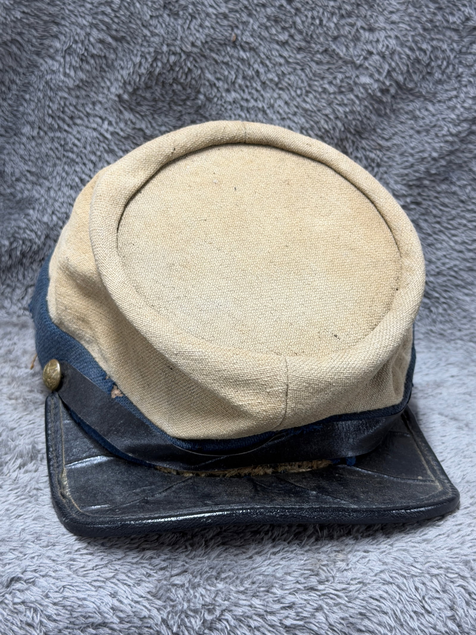 Civil War Union Army Kepi Forage Cap Hat Kepi with U.S. Eagle Side Buttons & Leather Visor (1 of 7)