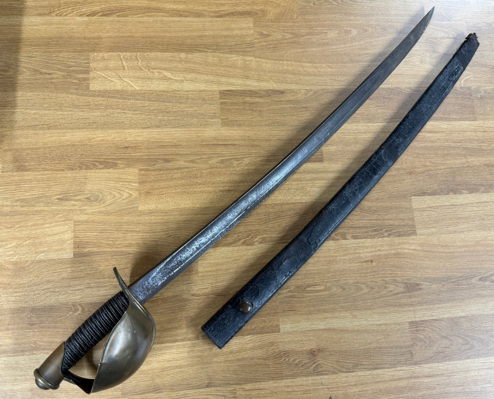 Civil War Model 1860 Ames U.S.N. U.S. Navy Naval Cutlass Sword Dated 1862 with Leather Scabbard (1 of 16)