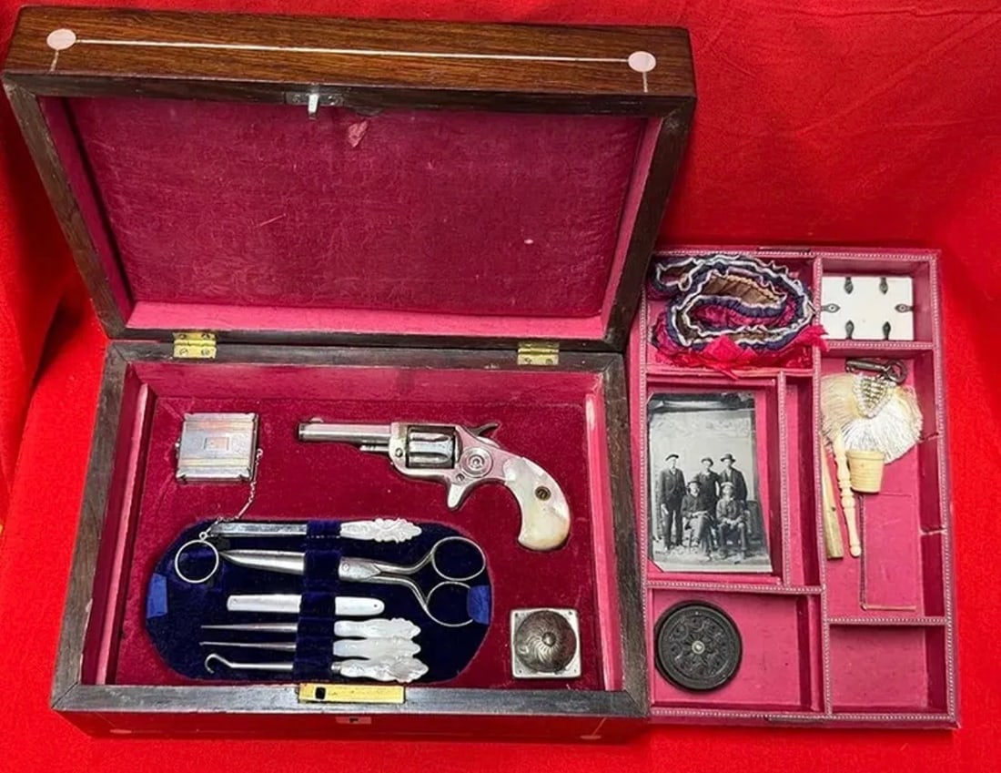 1800s Victorian Lady’s Traveling Vanity & Personal Effects Case with Colt Pocket Revolver (1 of 10)