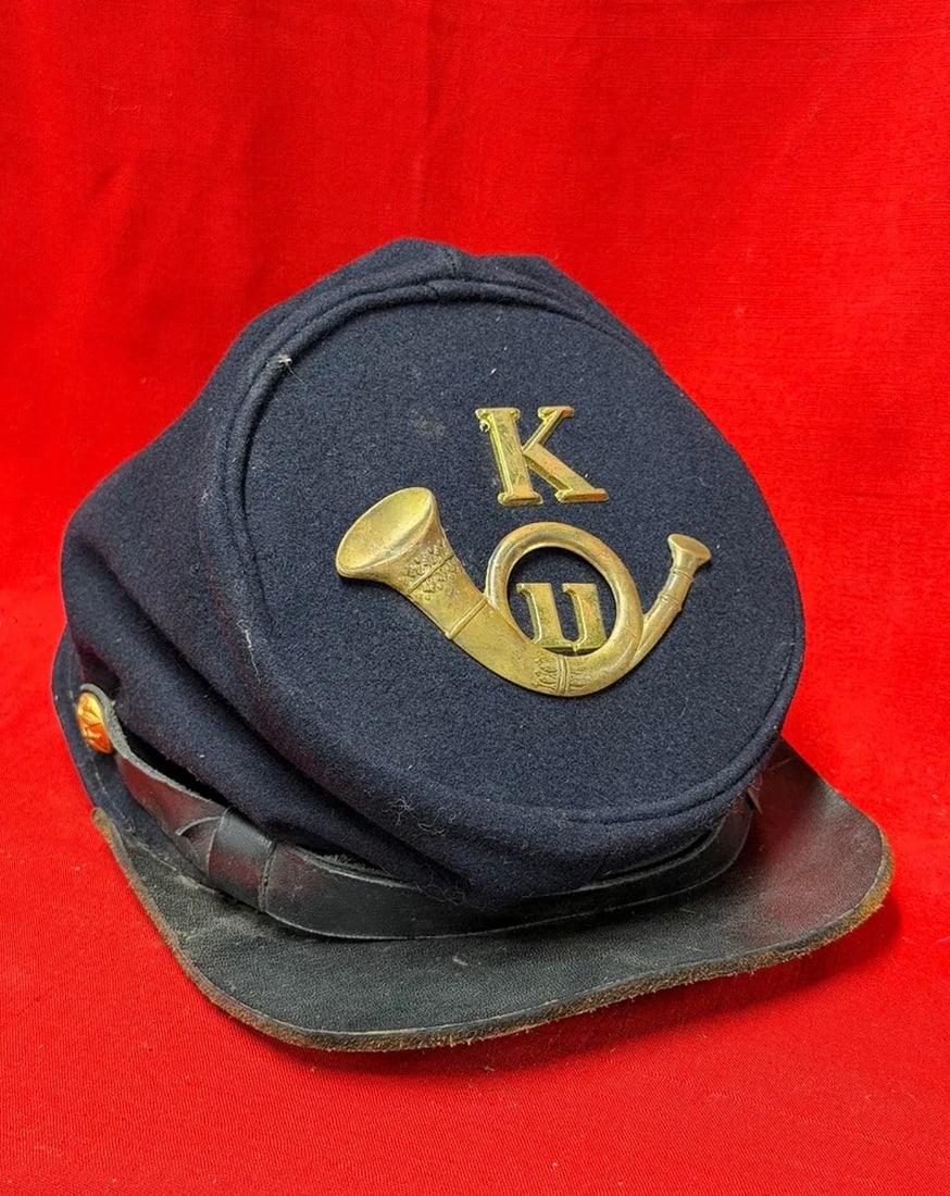 Civil War Union Infantry Enlisted Kepi Forage Cap with Brass Hunting Horn & Company K Insignia (1 of 8)
