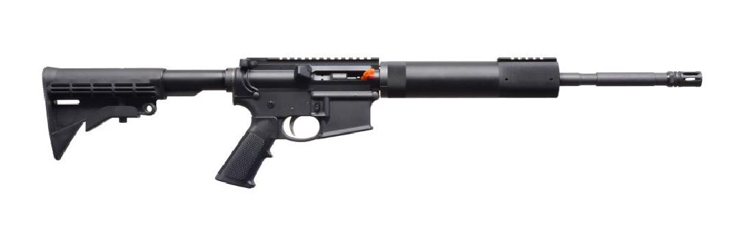 COLT LE6900 SEMI AUTO LIGHT CARBINE.: Cal. 223. S# VL003398. Bbl. 18" over A2 flash hider. Aluminum handguard w/ attached Picatinny top rail. Single stage match trigger. 6 position collapsible stock. Flat top forged receiver. MAGS: 1 - Co