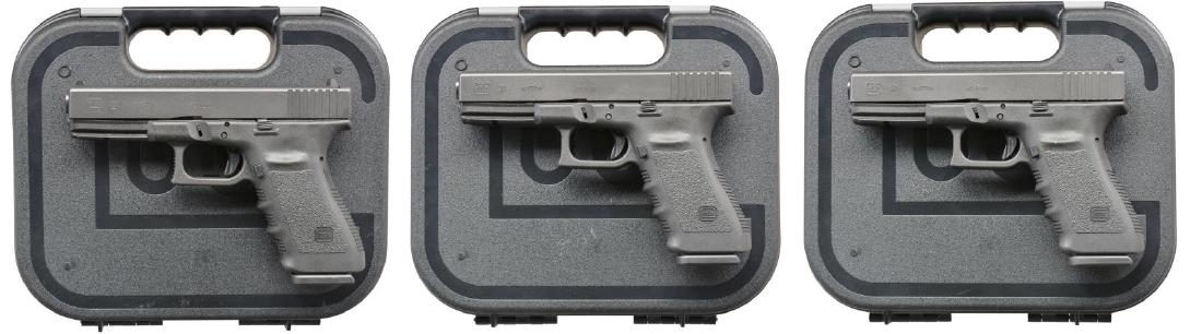 3 CONSECUTIVE GLOCK MODEL 21SF SEMI AUTO PISTOLS.: ALL: cal. 45 ACP. Gen. 3 models w/ accessory rails & fixed sights consisting of white outline rear & dot front. Matching numbered slides & bbls. Later variation designed for smaller hands w/ new rearw