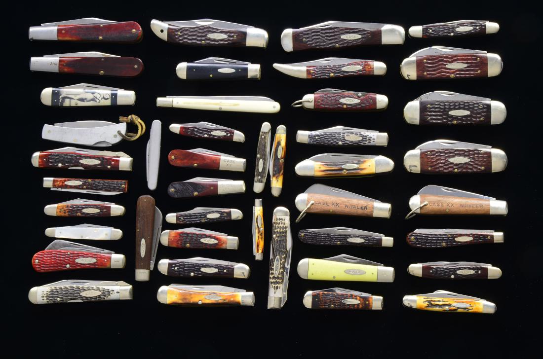 43 VINTAGE CASE KNIVES.: 3 No. 6250 Elephant Toe: 1 Case XX USA near excellent. 1 Case XX USA w/ minor oxidation on the blades, & 1 Case XX USA 9 dot w/ oxidation on blades. All 3 are jigged wood scales & nickel silver bolste