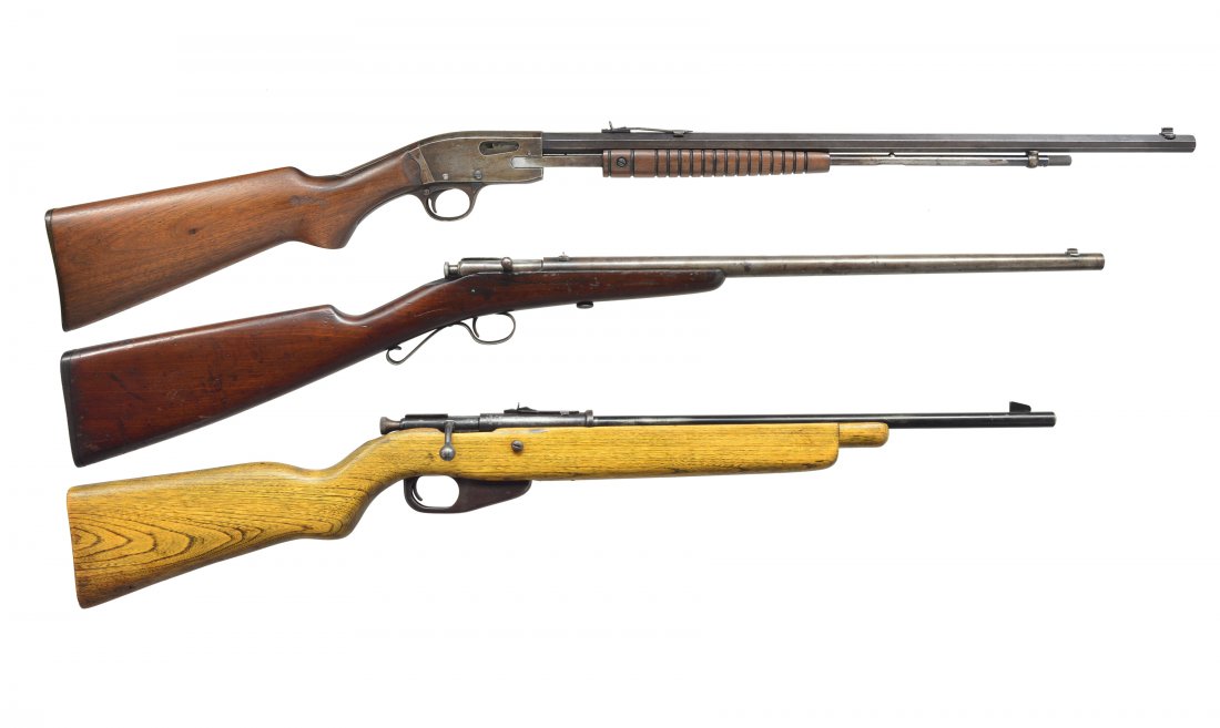 SAVAGE, WINCHESTER & HOBAN RIMFIRE RIFLES.: 1) SAVAGE MODEL 29 PUMP. Cal. 22 S, L, LR. S# 4950. Bbl. 24" oct. w/ bead front sight & elevator adj. V notch sporting rear sight. Tubular mag. Grooved walnut slide handle & pistol grip stock w/ hard 