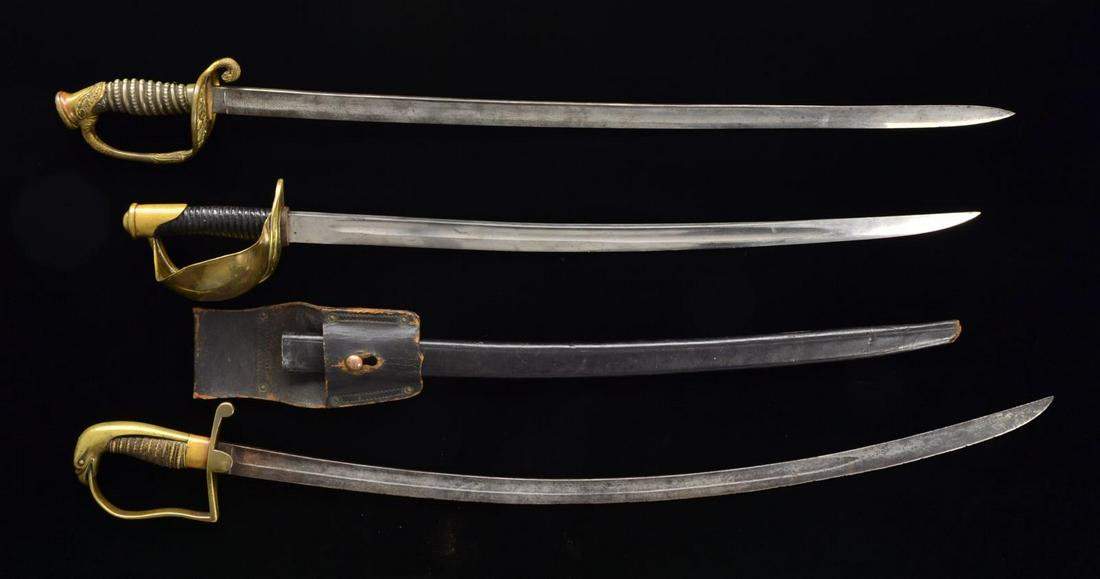 3 US, MARINE & NAVY SWORDS.: 1) M1832 MARINE CORPS NCO. Overall length: 37 1/4". Blade length: 31 3/4". Single fullered, unmarked, etched blade. Brass eagle head hilt w/ brass spade languets. Wire wrapped, leather covered grip. N