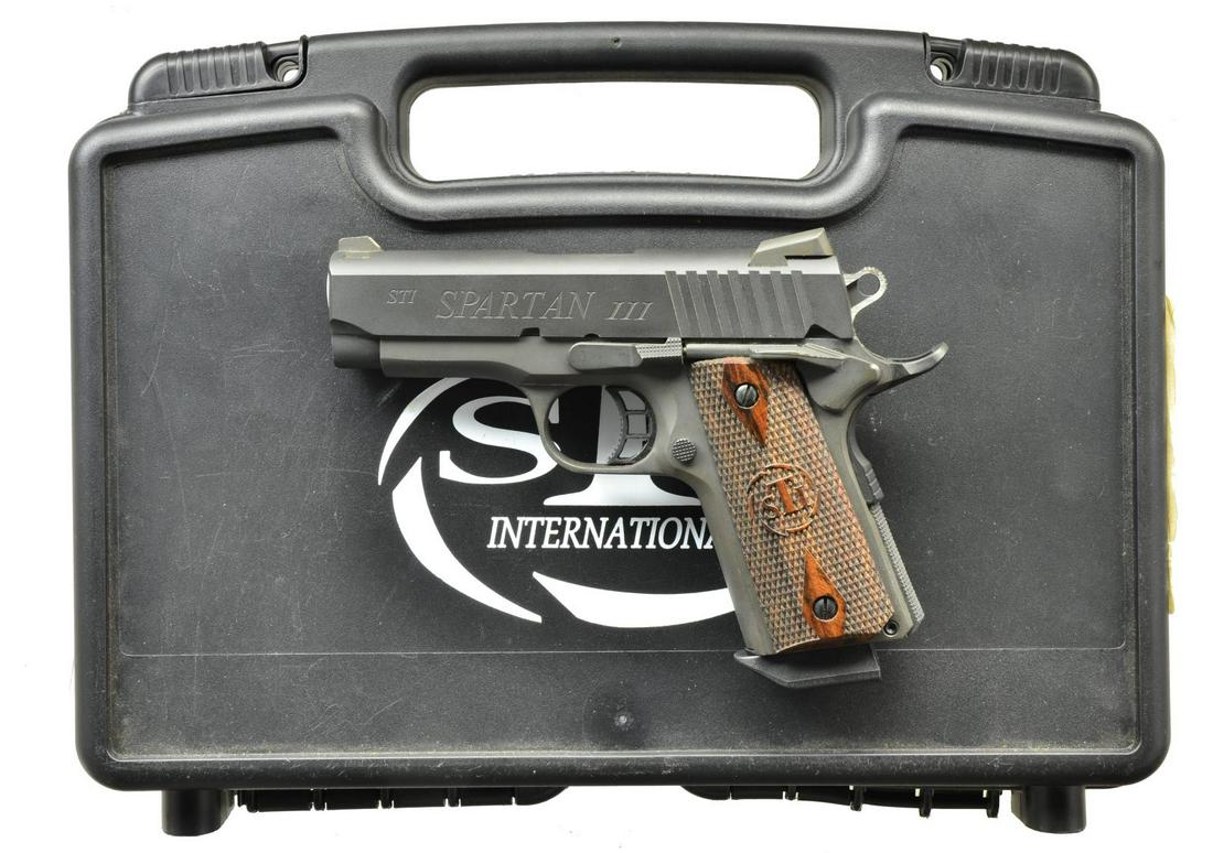STI / ARMSCOR 1911A1-CS SEMI AUTO PISTOL.: Cal. 45 ACP. S# S012341. Bbl. 3 1/2". A compact well built 1911 variant largely resembling the Colt Officer's Model. Parkerized finished frame & slide. Branded the Spartan III as imported by STI. Heav