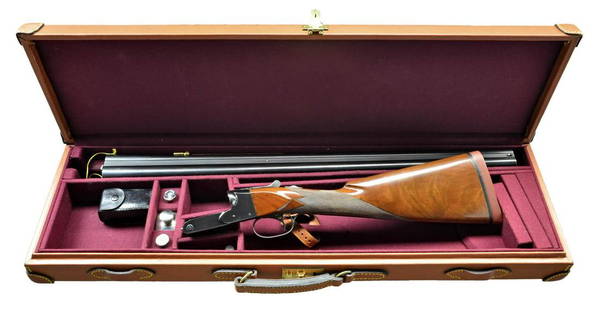 16 GAUGE WINCHESTER MODEL 21 STRAIGHT GRIP SKEET: GUN. Cal. 16 Ga. S# 7247. The 28" bbls. are marked w/ Winchester model, ga., patents, etc. on tops. Bbl. flats stamped w/ info including Winchester proofs & S#. Bottoms of bbls. stamped "WINCHESTER