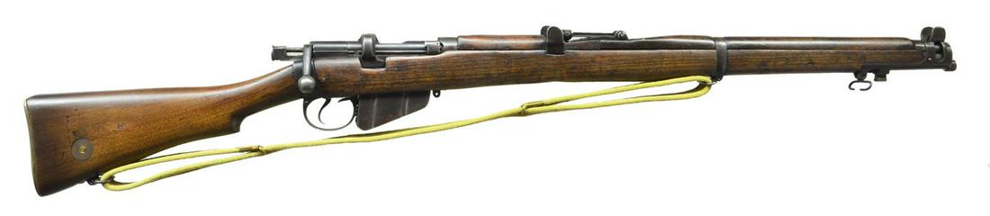 BSA Sht.LE III* CANADIAN ISSUE BOLT ACTION RIFLE.: Cal. 303 Brit. S# K76689. Bbl. 25 1/4" w/ unreadable mark on front sight blade. Mfg. 1918 w/ matching numbers on bolt, rear sight, forend & nose cap. Broad arrow in C on buttstock (blank brass disk &