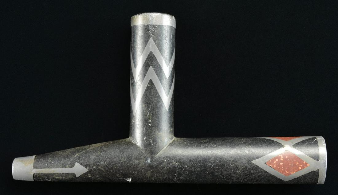 NATIVE AMERICAN BLACK & RED CATLINITE CALUMET PIPE: . This pipe appears to date from 1850 to about 1870 & is primarily made of black pipestone, otherwise known as catlinite. There are 4 diamond shaped red catlinite inlays & significant geometric & edge