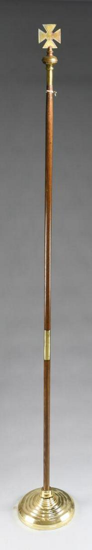 LARGE FREE-STANDING FLAGPOLE WITH MALTESE CROSS: FINIAL. A 95" brass & wood 2-piece flagpole with a Maltese cross topper. It is possible this flagpole was used in a 5th corps associated GAR hall. The flagpole has a large, heavy brass round base. CON