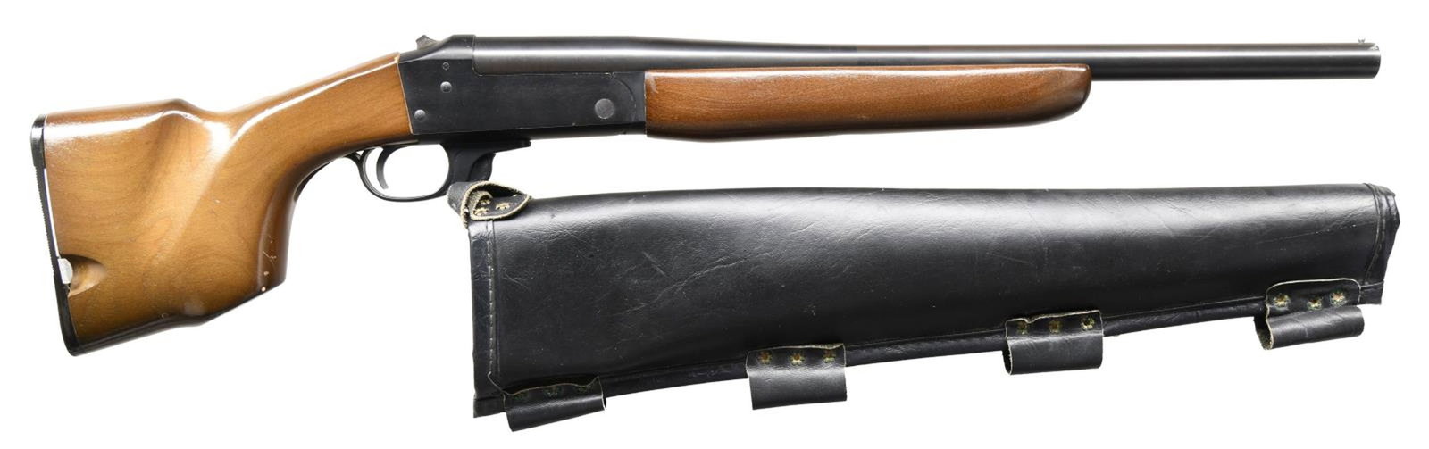 SAVAGE ARMS KIMEL KAMPER KK-1 SINGLE SHOT SHOTGUN.: Cal. 20 Ga 2 3/4". S# D257910. Bbl. 18 1/2" choked cyl. Mfg. 1979-1981. Compact camping shotgun not meant to be fired from shoulder. Bead front sight. Hammer tip is broken but hammer is still function