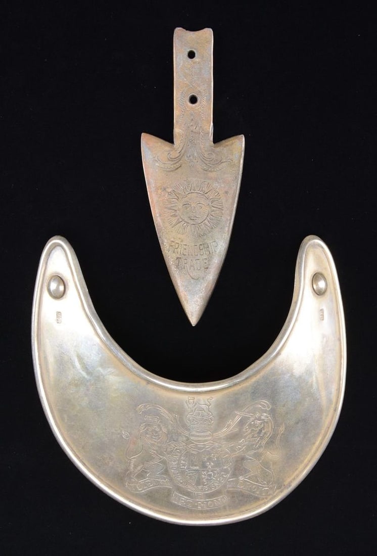 A REVOLUTIONARY WAR STYLE SILVER GORGET & A: FANTASY HUDSON BAY ARROWHEAD. 1) GORGET. A well-made silver gorget with the British arms on the front with a ribbon below that reads "DIEU ET MON DROIT". There are 2 small silver studs at the suspensi