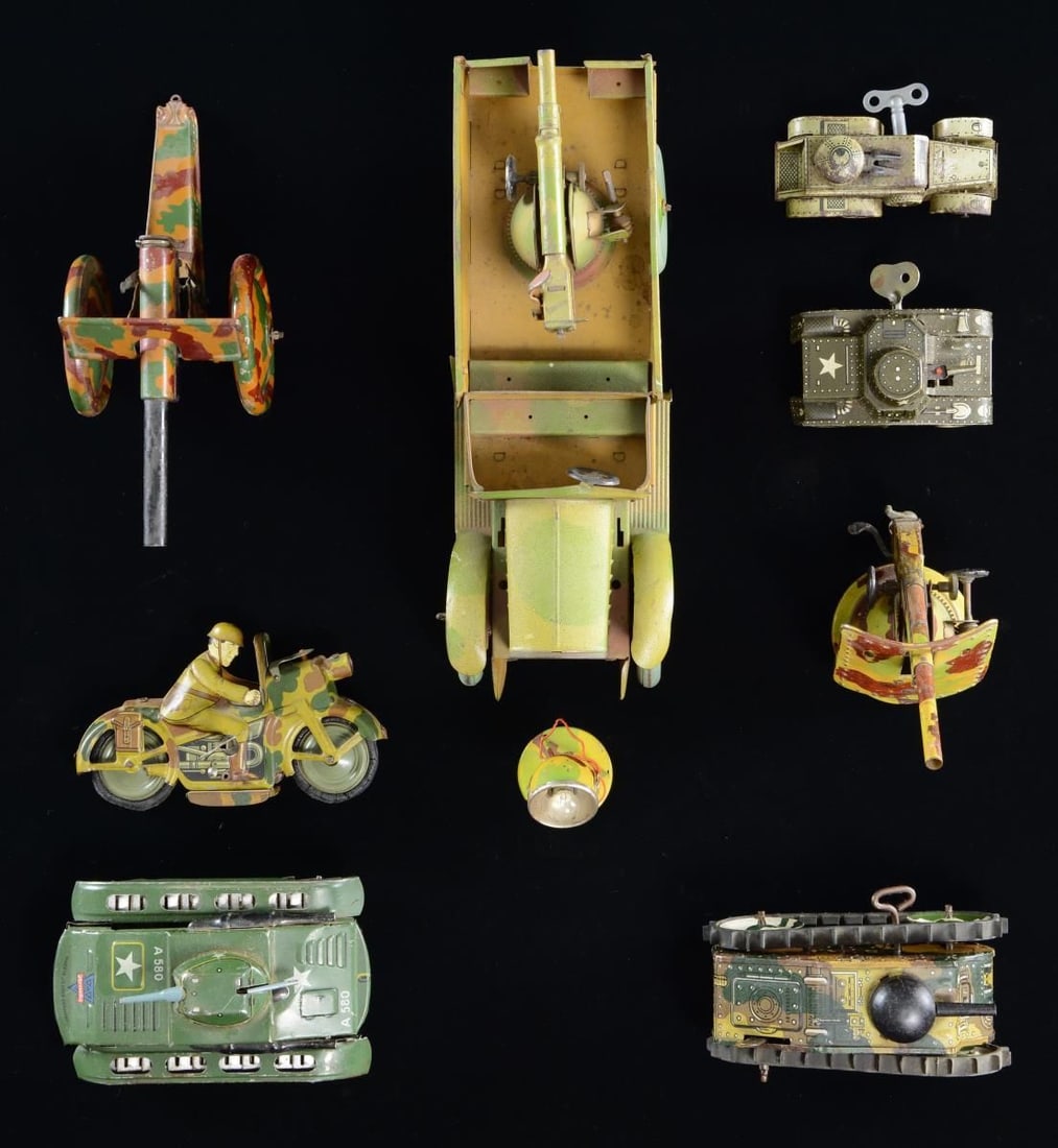 LOT OF VINTAGE TIN MILITARY TOYS.: This lot consists of eight vintage tin military toys. 1. ARNOLD WIND UP A580 TANK. Made in US occupation zone of Germany post WW2 to resemble an American tank. CONDITION: metal shows scattered moderat