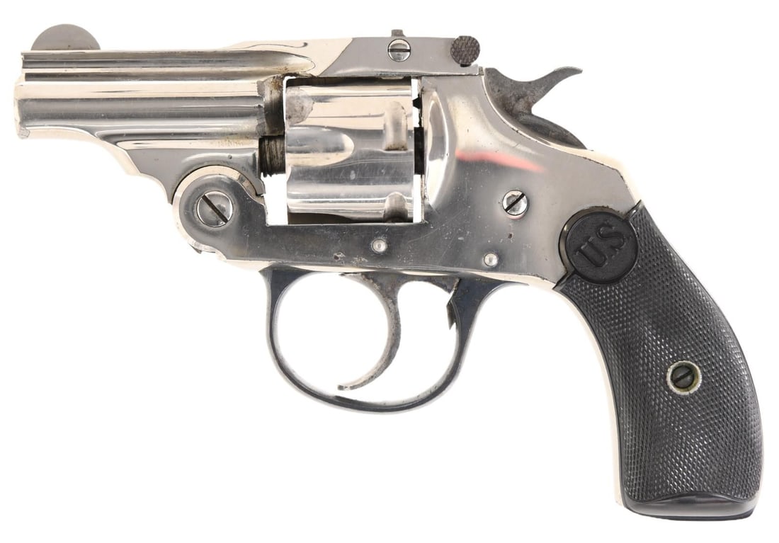 GROUP OF 3 U.S. SATURDAY NIGHT SPECIAL REVOLVERS.: 1) U.S. REVOLVER CO. SNUB NOSE DOUBLE ACTION REVOLVER. Cal. 32 S&W. S# 48704 (beneath the left grip panel). Bbl. 2". Snub nose double action revolver mfg. by U.S. Revolver Co. Metal components exhibit