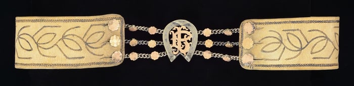 PITEADO DECORATED COWBOY BELT, PIERCED GOLD