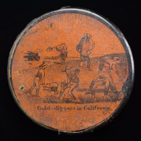 RARE "GOLD DIGGERS IN CALIFORNIA" LACQUER SNUFF