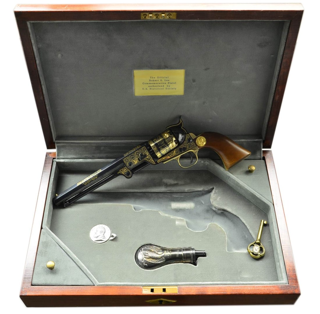 U.S. HISTORICAL SOCIETY 1851 ROBERT E. LEE: COMMEMORATIVE REVOLVER. Cal. 36. S# 671. Bbl. 7.5" octagonal. Manufactured in 1984. Limited production run of 2500 guns. U.S. Historical Society Robert E. Lee Commemorative Colt Model 1851 Navy Pistol