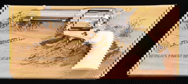 UBERTI 1873 CATTLEMAN CODY SA REVOLVER.