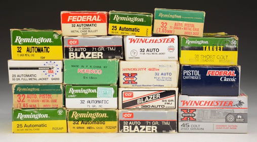 LOT OF ASSORTED HANDGUN AMMUNITION.