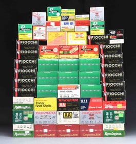 LOT OF ASSORTED SHOTGUN AMMUNITION.