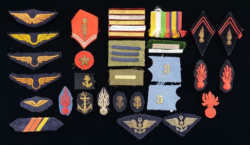 WWI ERA FRENCH NAVAL BULLION WINGS & ASSORTED