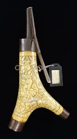 FINE 17TH ERA CENTURY SCRIMSHAWED WHEELOCK POWDER