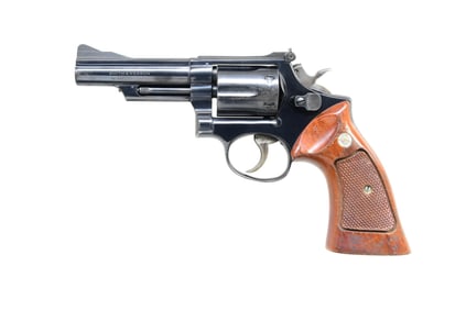 SMITH & WESSON MODEL 19-3 DA REVOLVER.