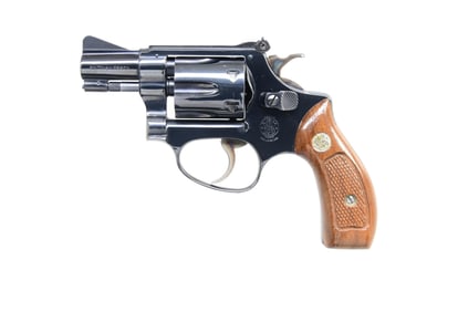 SMITH & WESSON MODEL 34-1 DA REVOLVER.