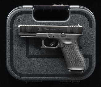GEN 5 GLOCK 22 SEMI AUTO PISTOL.