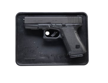GLOCK 23 GEN 2 SEMI AUTO PISTOL.