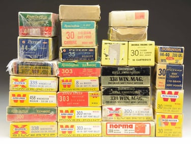 ASSORTED VINTAGE RIFLE AMMO LOT.