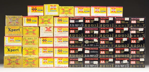 ASSORTED LOT OF WINCHESTER SHOTSHELLS.