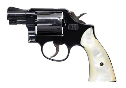 SMITH & WESSON MODEL 12-2 DA REVOLVER.
