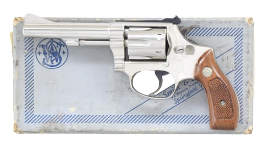 SMITH & WESSON MODEL 34-1 DA REVOLVER.