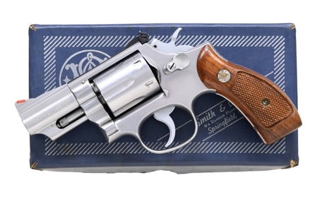 SMITH & WESSON MODEL 66-1 DA REVOLVER.